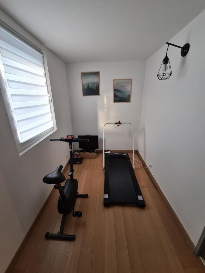 Agreable Appartement Avec Spa Proche De La Foret Bréchaumont エクステリア 写真